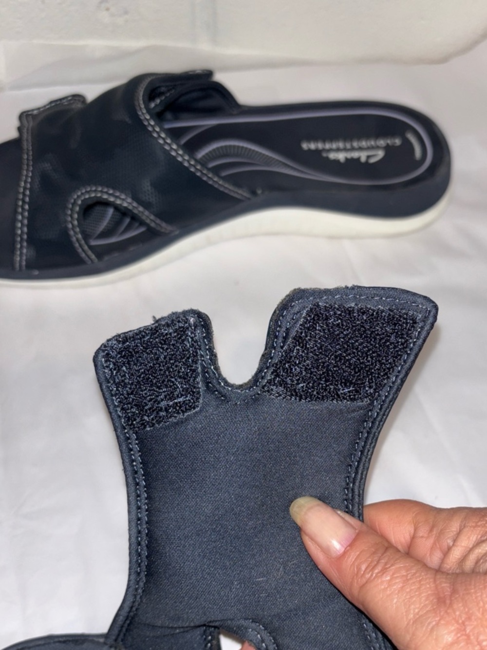 Clark’s women’s Cloudsteppers slide sandals navy blue women’s size 9 - Picture 5 of 9